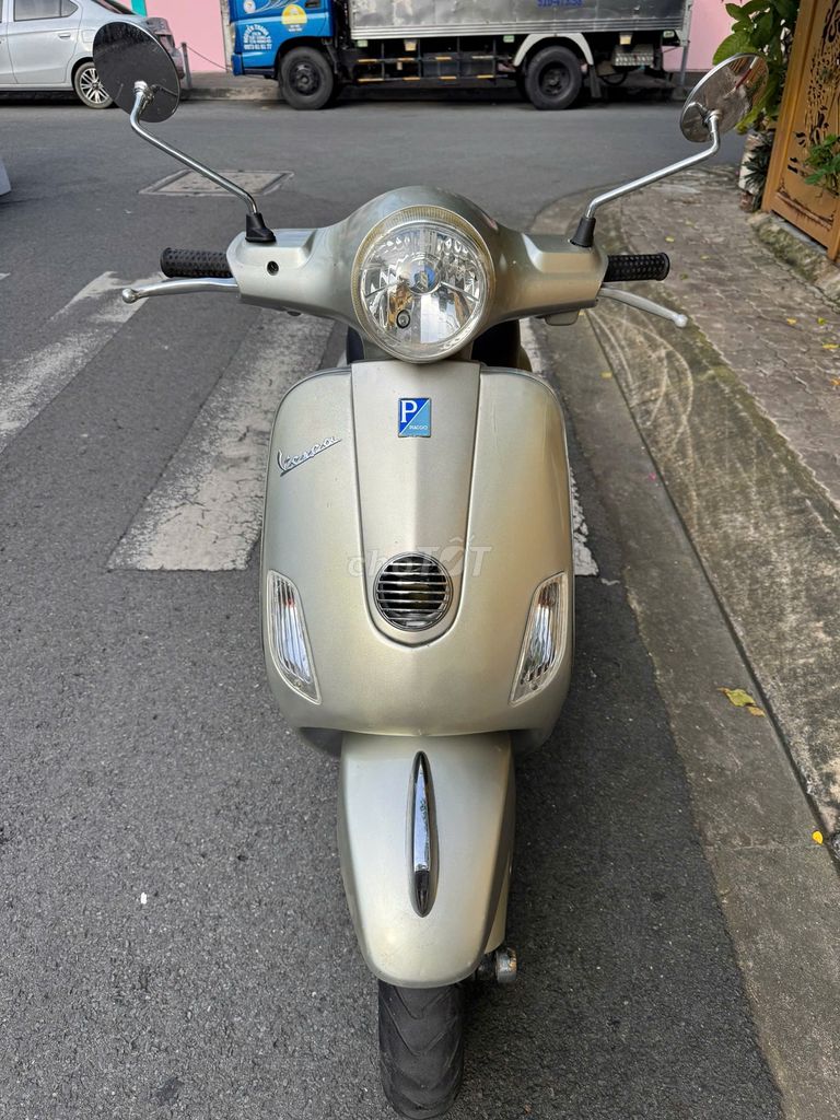 Piaggio Vespa 2010 BSTP. Mua bán Xe máy tại Quận 7 Tp Hồ Chí Minh được đăng bởi Quang Vũ hình 5
