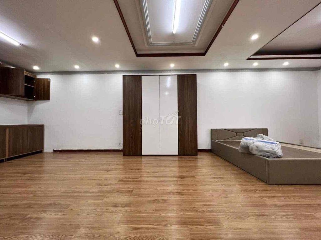 Studio rộng 40m2 ngay UEH cs B - Nguyễn Tri Phương Quận 10 - ảnh 4