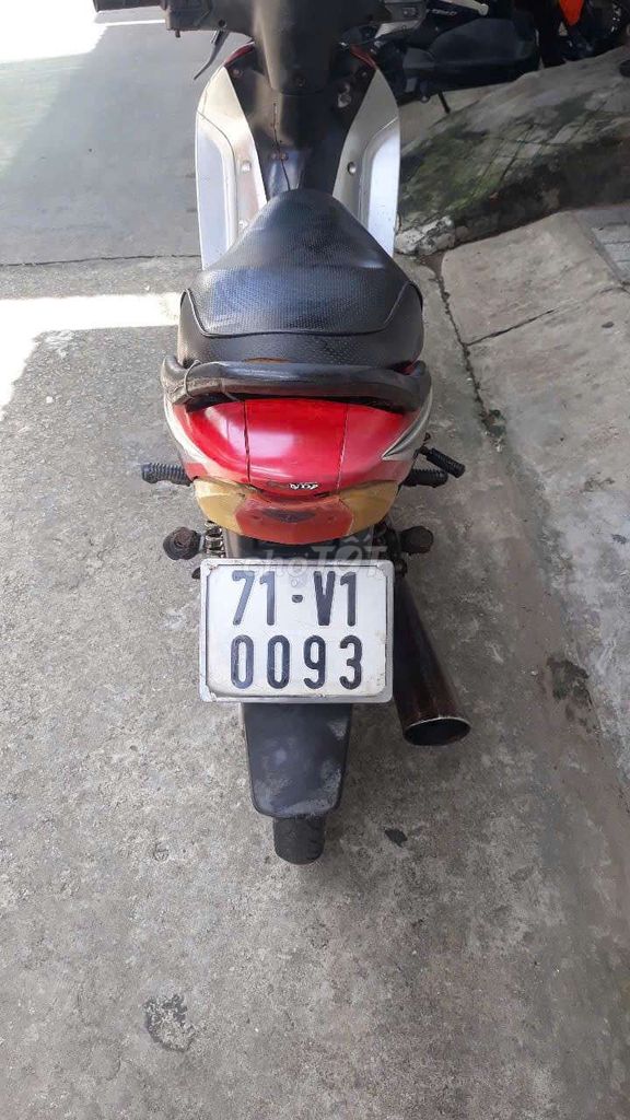 WAYEC Nữ 2007 Đỏ-Bạc. Mua bán Xe máy tại Thành phố Cà Mau Cà Mau được đăng bởi minh tri hình 1