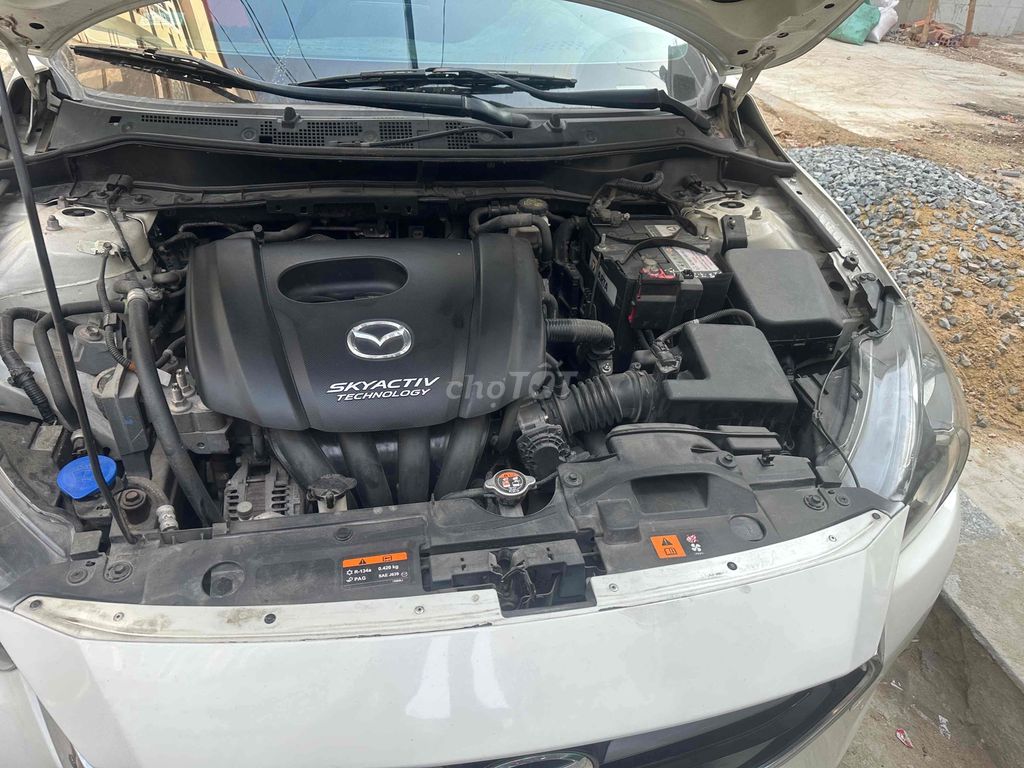 Mazda 2 2017  1.5 AT Sedan - 76 km