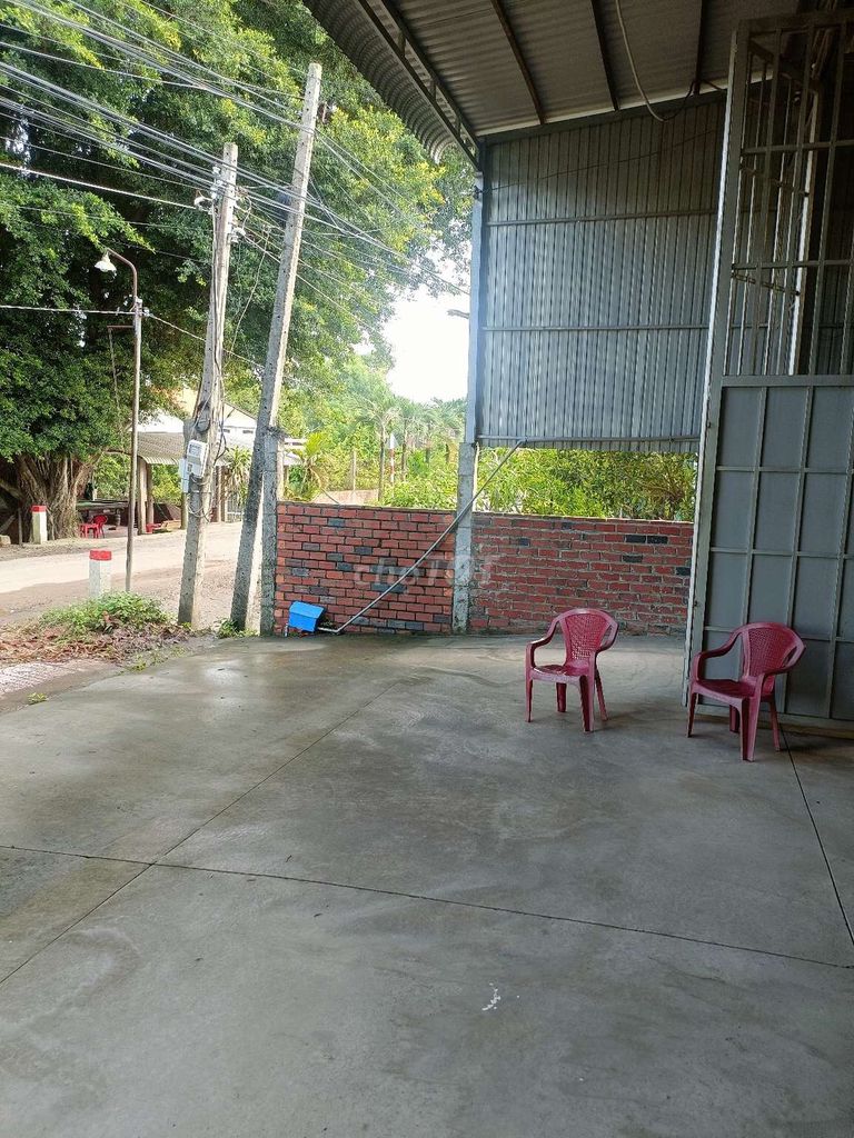Cho thuê nhà kho xưởng