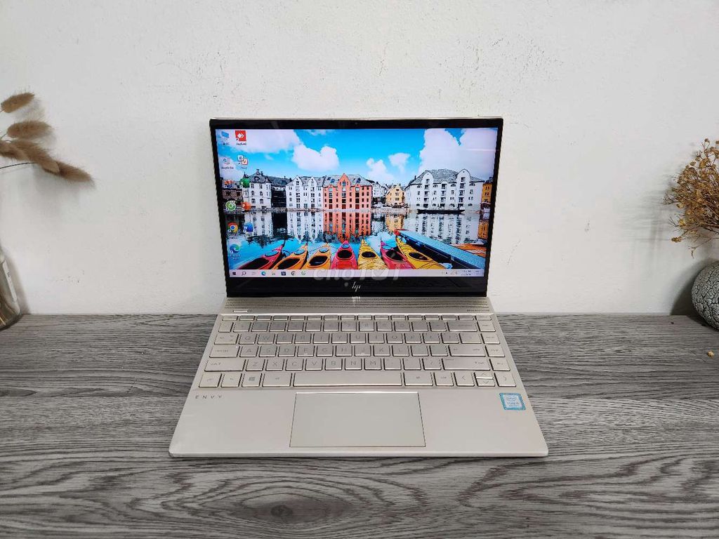 HP Envy 13 gold, mỏng nhẹ. Mua bán Laptop tại Quận Đống Đa Hà Nội được đăng bởi Cửa hàng công nghệ Brostore hình 1