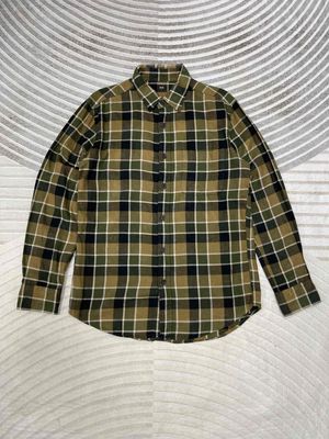 Sơ mi Uniqlo size M. Mua bán Quần áo tại Quận Cầu Giấy Hà Nội được đăng bởi Chất Secondhand