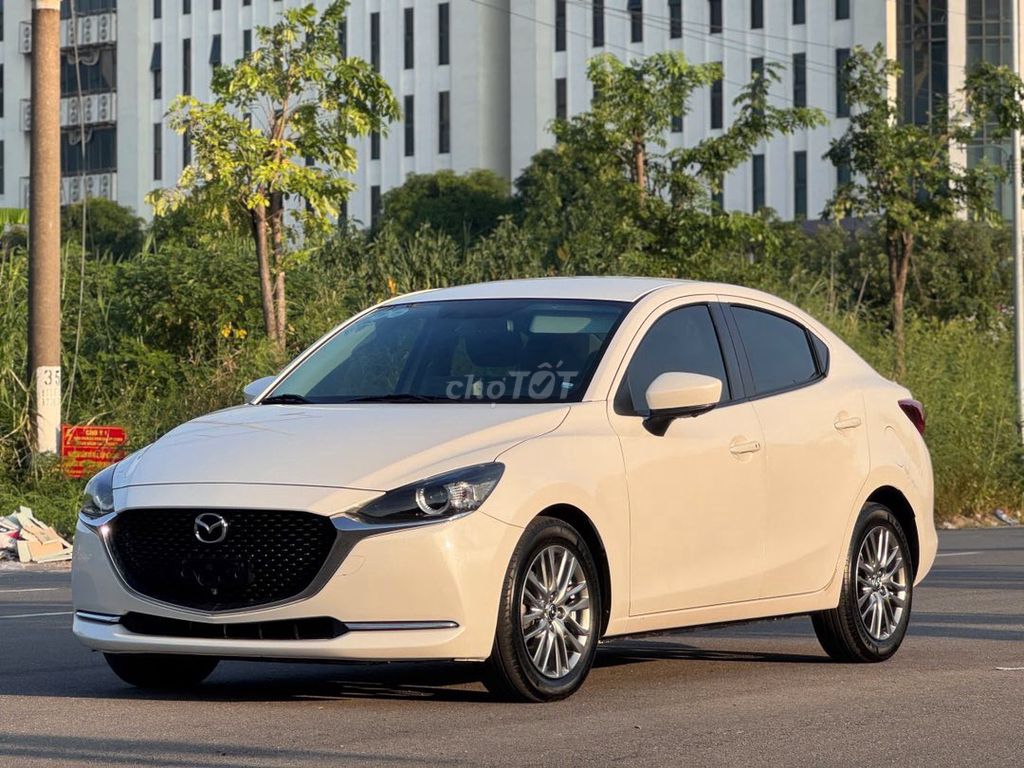 Mazda 2 Luxury model 2021 màu trắng sedan. Mua bán Ô tô tại Quận 12 Tp Hồ Chí Minh được đăng bởi Xuân Trường hình 11