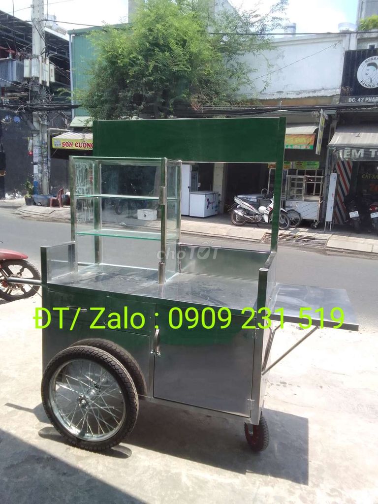 Xe đẩy bán hàng Inox Kính. Mua bán Đồ chuyên dụng, Giống nuôi trồng tại Quận Tân Bình Tp Hồ Chí Minh được đăng bởi Tân Thuận Phát hình 1