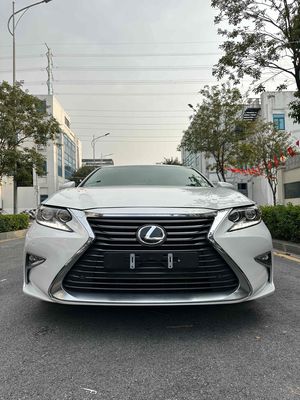 Lexus ES250 2015