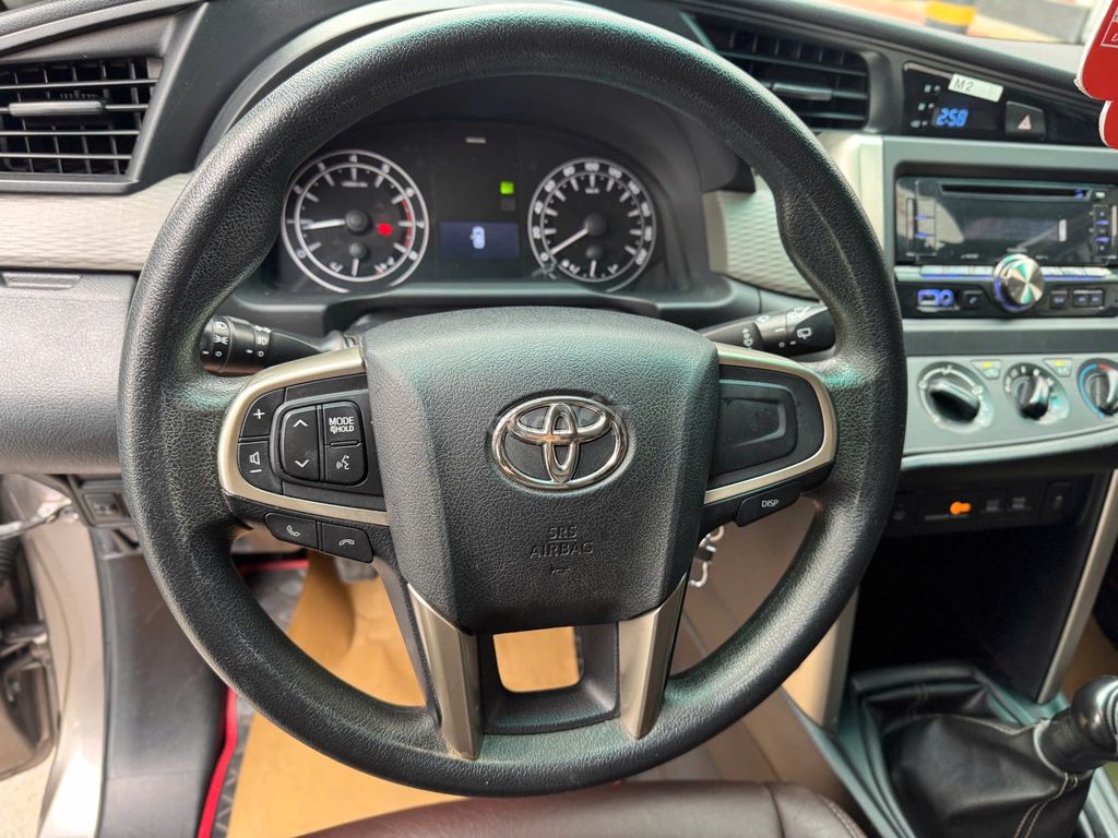 INNOVA 2.0E 2018- số sàn- 114.000km. Mua bán Ô tô tại Quận Gò Vấp Tp Hồ Chí Minh được đăng bởi TOYOTA SURE GÒ VẤP hình 5