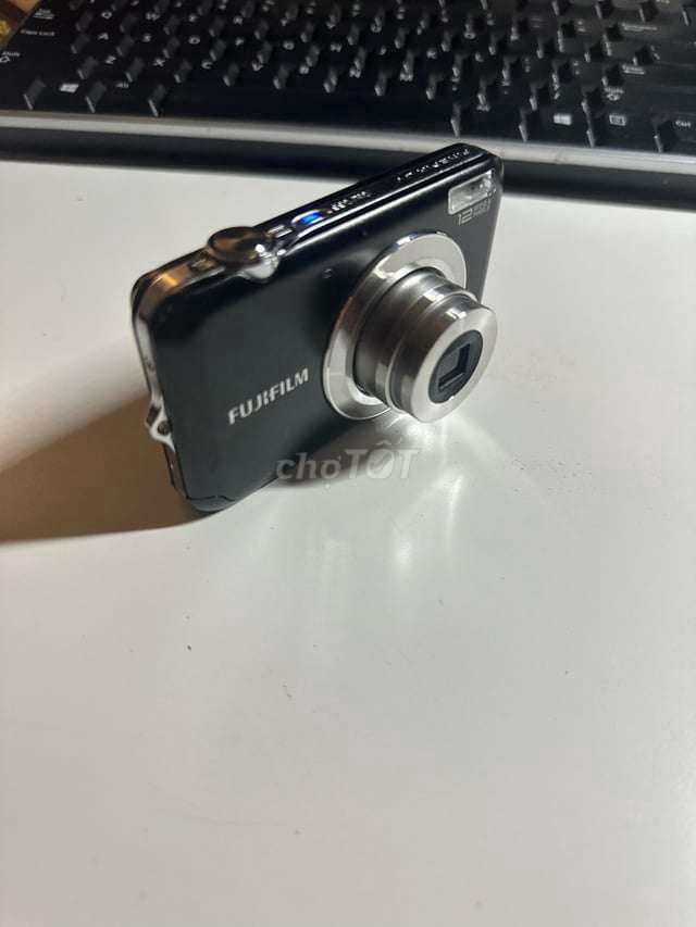 Máy ảnh Fujifilm kỹ thuật số màu Đen. Mua bán Máy ảnh, Máy quay tại Quận 1 Tp Hồ Chí Minh được đăng bởi Hieu hình 1