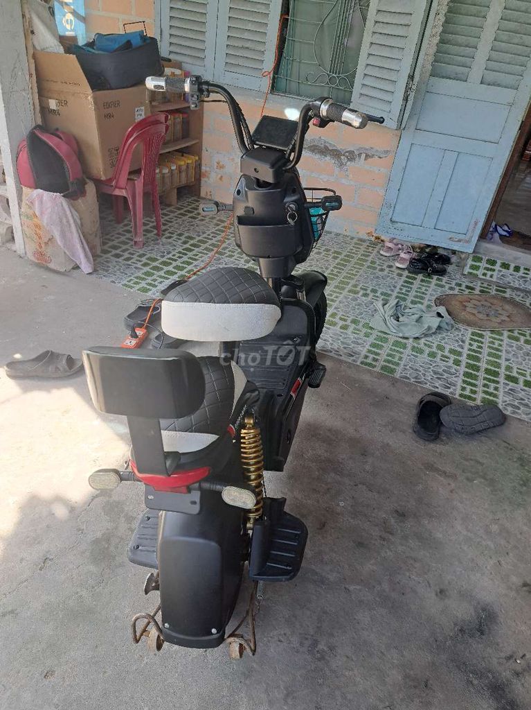 Xe đạp điện màu Đen bình yếu. Mua bán Xe điện tại Quận Ninh Kiều Cần Thơ được đăng bởi KO TIẾP TIN NHẮN hình 5