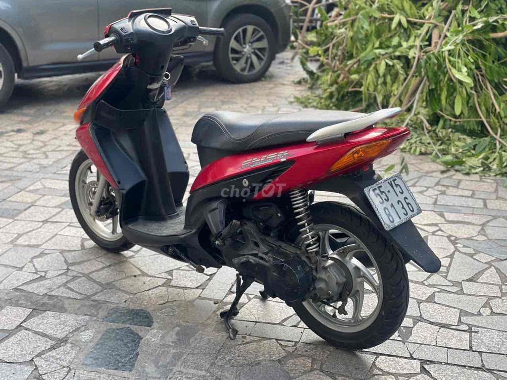 Honda Click 2010 ( đá chống tắt máy ). Mua bán Xe máy tại Quận 4 Tp Hồ Chí Minh được đăng bởi trần Đức Quang hình 1