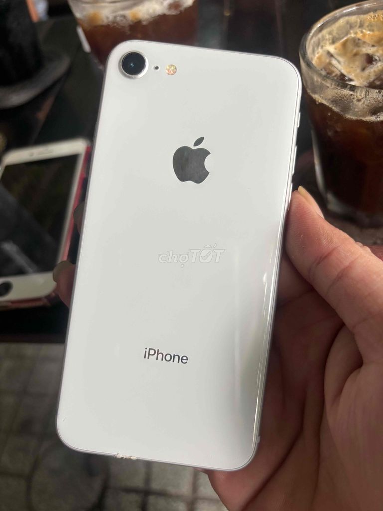 Apple iPhone 8G 64GB Trắng có giao lưu. Mua bán Điện thoại tại Quận Bình Tân Tp Hồ Chí Minh được đăng bởi Bình Tân hình 1