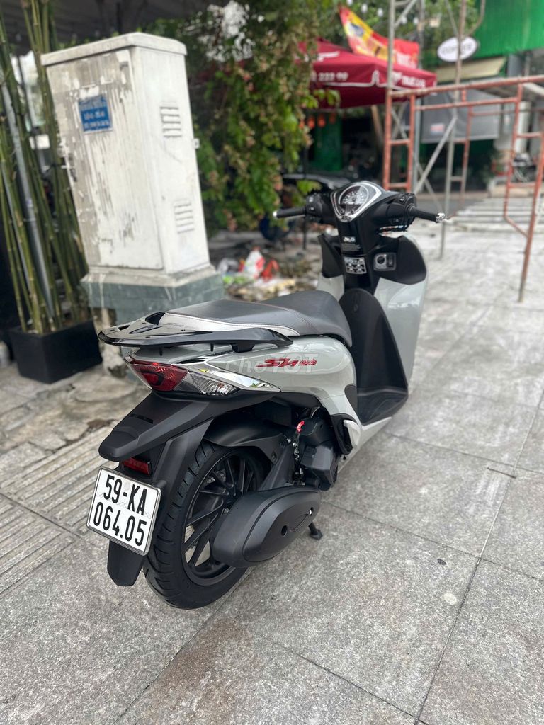 Honda SH Mode 125 ABS 2023 Xám 9000km. Mua bán Xe máy tại Huyện Bình Chánh Tp Hồ Chí Minh được đăng bởi VÕ MINH HẬU hình 8