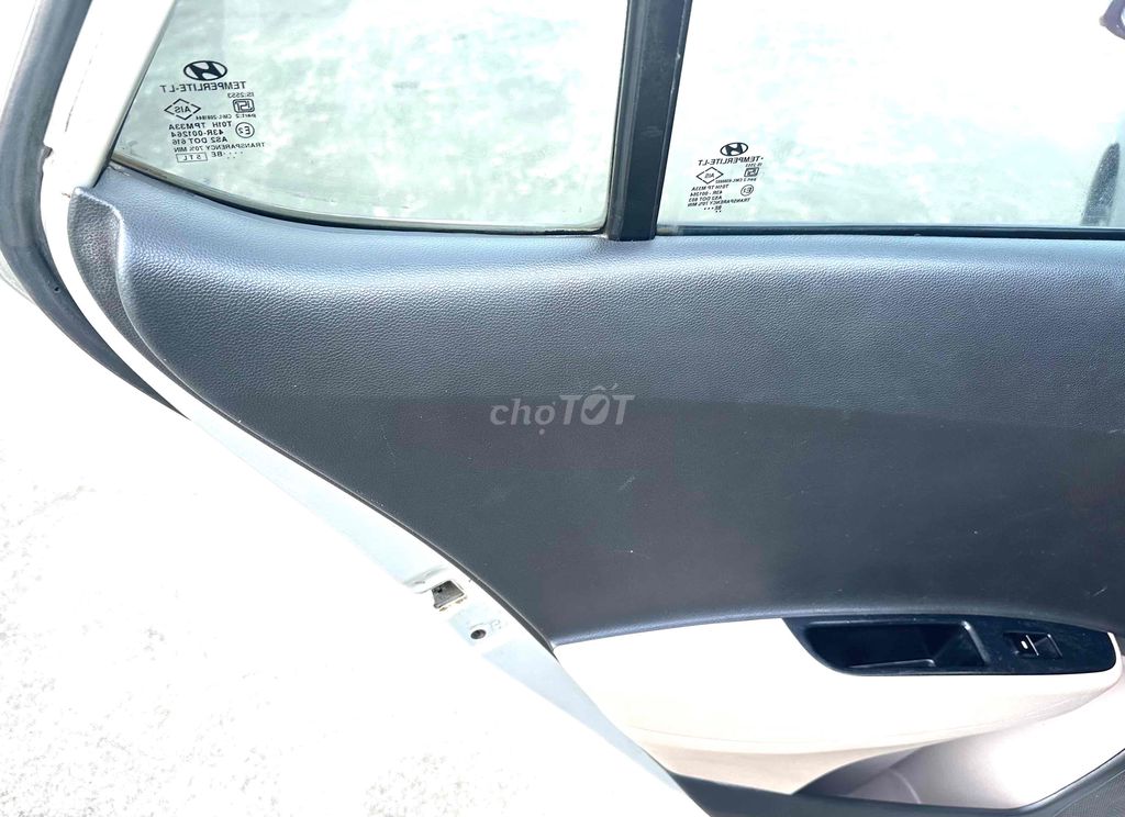 Hyundai Grand i10 2014 1.0 Base - 13000 km. Mua bán Ô tô tại Quận Hà Đông Hà Nội được đăng bởi bình hình 20