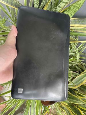 Dunhill Clutch nam nhỏ gọn cầm tay. Mua bán Túi xách tại Quận Ba Đình Hà Nội được đăng bởi Dũng