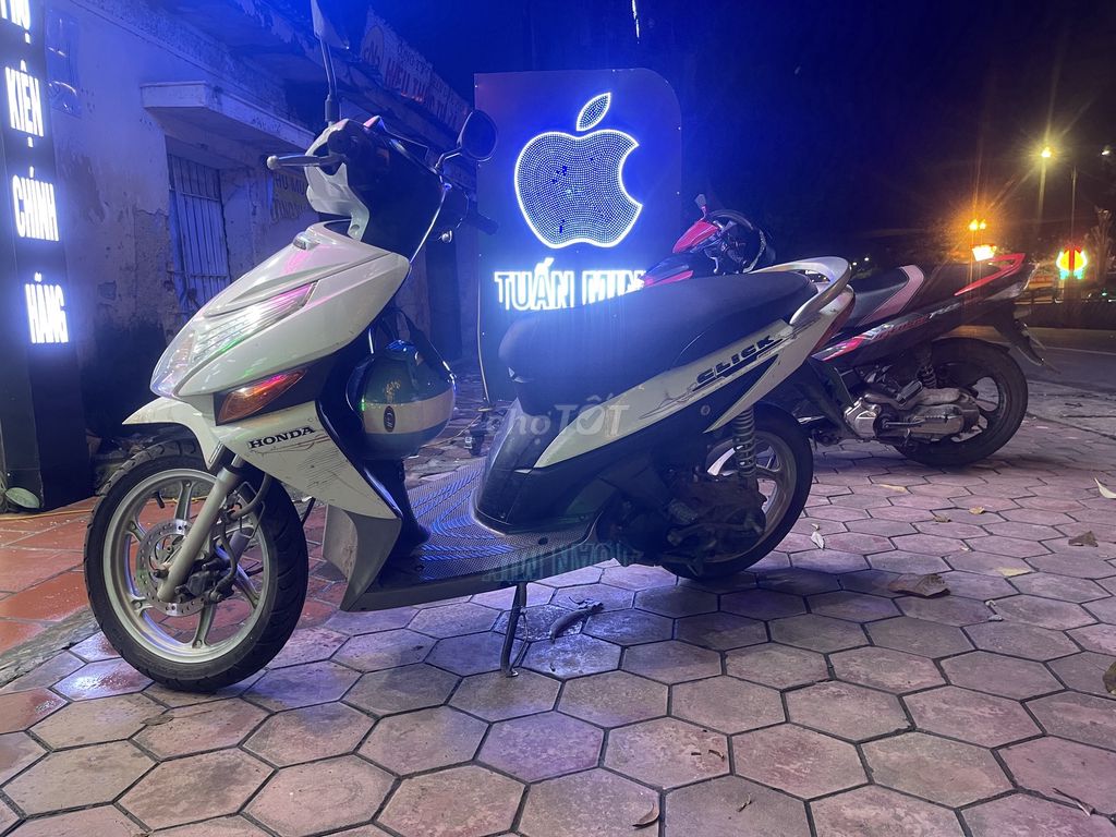 Bán xe Click chính chủ không qua trung gian. Mua bán Xe máy tại Thành phố Tam Điệp Ninh Bình được đăng bởi Bùi Hải Linh hình 3