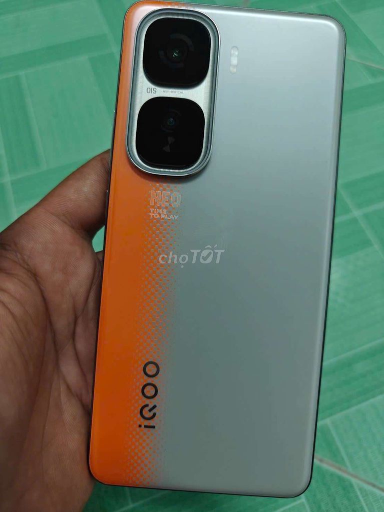 Vivo iQOO Neo 10 256GB Cam/Bạc. Mua bán Điện thoại tại Thành phố Bến Tre Bến Tre được đăng bởi Lê Trường hình 1