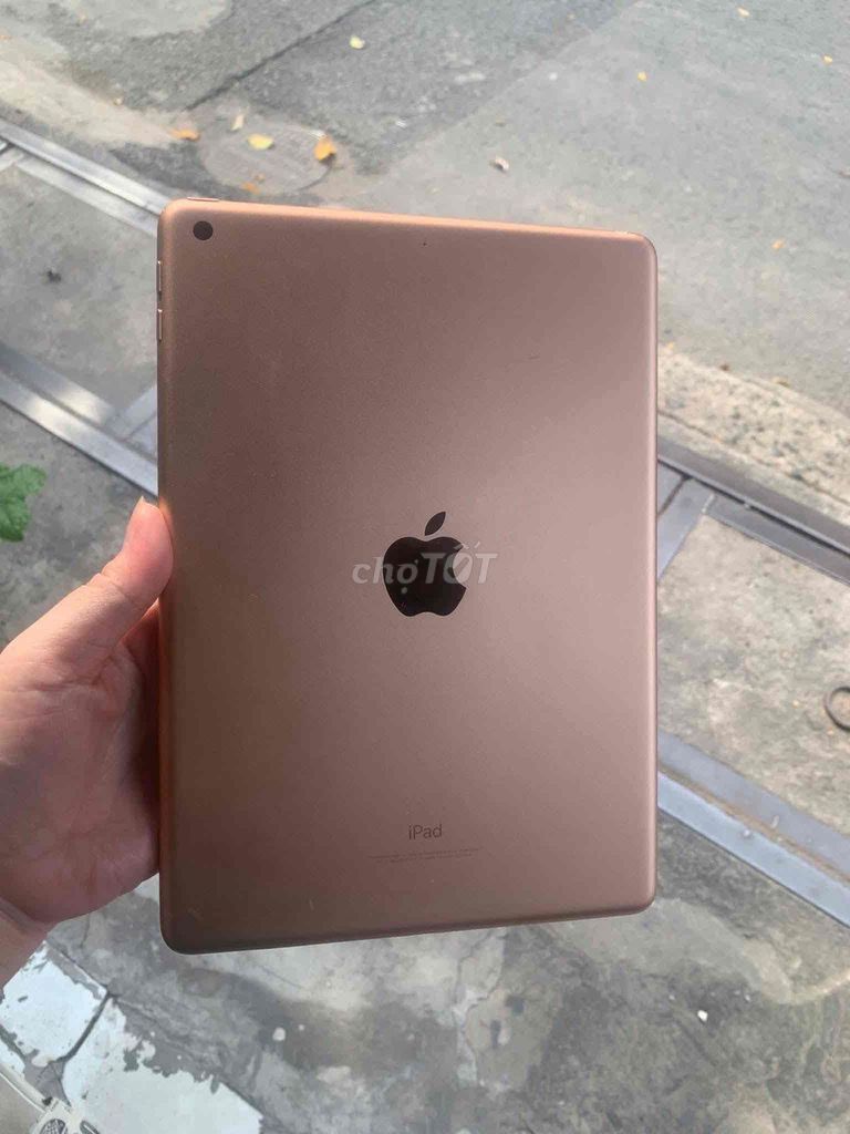 Apple iPad Gen 6 128GB Vàng hồng. Mua bán Máy tính bảng tại Thành phố Thuận An Bình Dương được đăng bởi Ngọc Thảo  hình 1