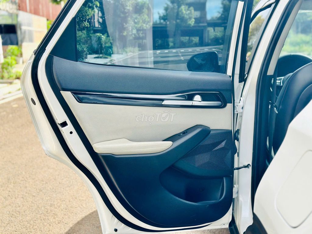 KIA Seltos 2021 Premium. Mua bán Ô tô tại Thành phố Pleiku Gia Lai được đăng bởi Kết Nguyễn hình 7