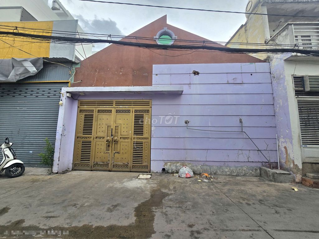 Cho thuê kho hẻm xe tải Lê Trọng Tấn, DT 8x20- giá 25tr
