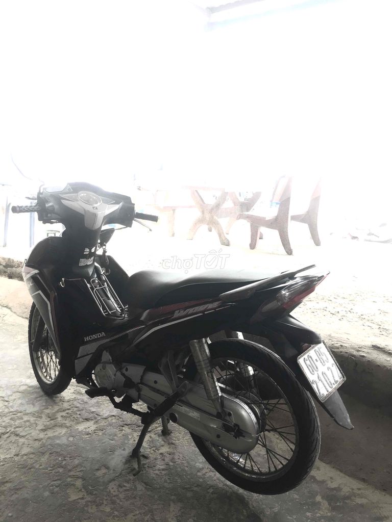 Honda Wave Đen Đỏ, Xe Số. Mua bán Xe máy tại Huyện Long Điền Bà Rịa - Vũng Tàu được đăng bởi Đăng Khoa hình 3