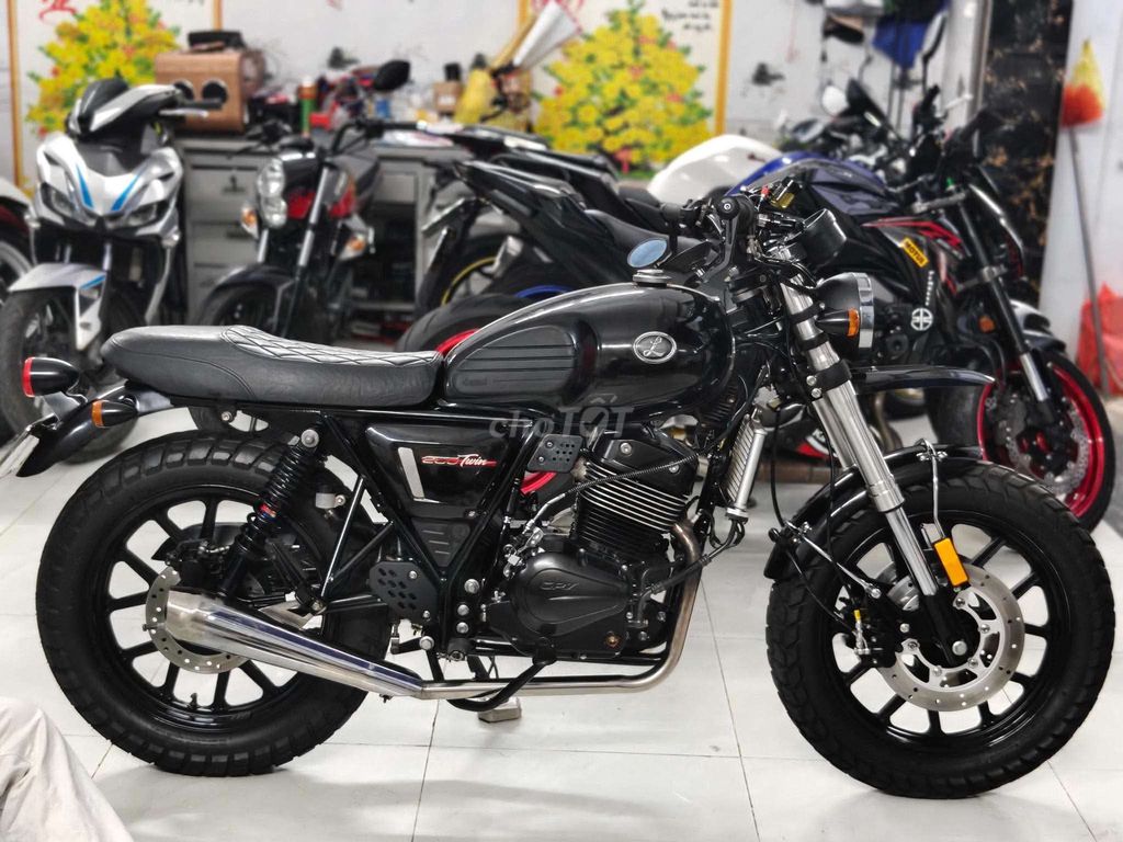 Мотоцикл GPX TWIN 250, 2021, черный, в отличном состоянии