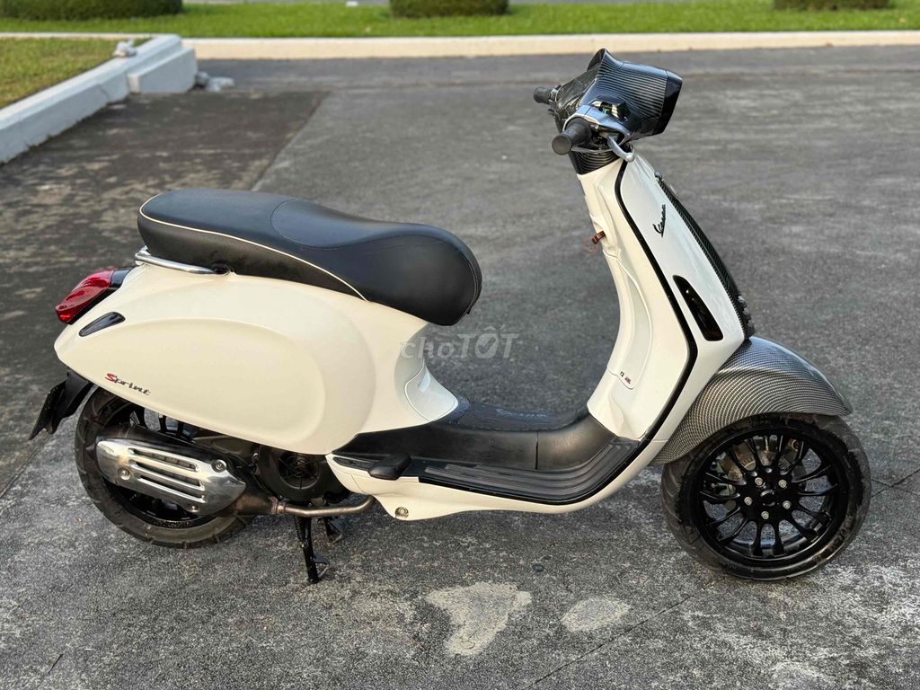 Piaggio Vespa cuố 2019 chính chủ BHoa. Mua bán Xe máy tại Thành phố Biên Hòa Đồng Nai được đăng bởi Phát Tài hình 7