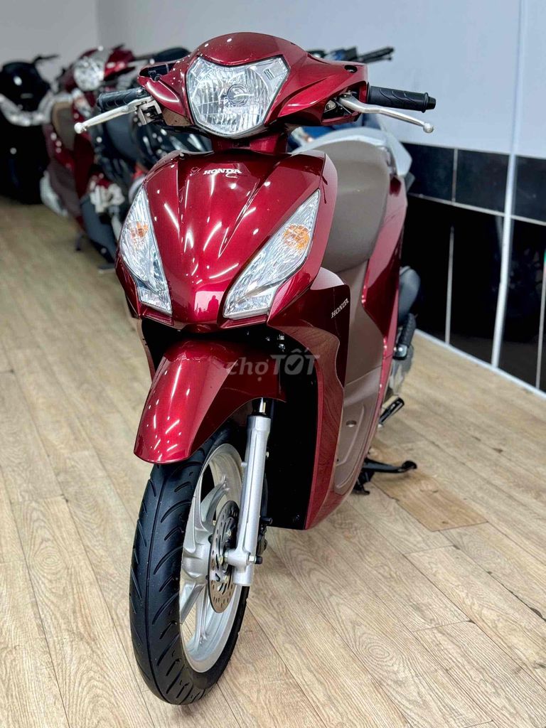 e cần bán xe honda Vison đời 2019 odo 6000