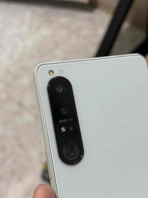 Sony xperia 1 mark 4 dư nên bán. Mua bán Điện thoại tại Huyện Trà Ôn Vĩnh Long được đăng bởi Trần Nguyễn Hoài Dư