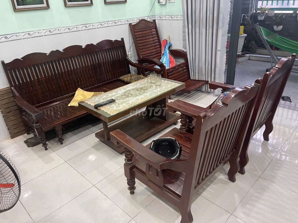 Bộ bàn ghế gỗ lim bắc cổ điển. Mua bán Bàn ghế tại Thành phố Biên Hòa Đồng Nai được đăng bởi Trang Phi hình 1