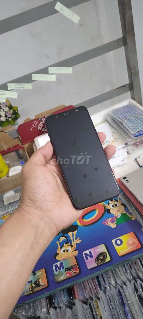 Samsung J6 2018, ram 3gb, 32gb. Mua bán Điện thoại tại Quận Gò Vấp Tp Hồ Chí Minh được đăng bởi A LONG   nhận thanh toán THẺ TÍN DỤNG hình 3