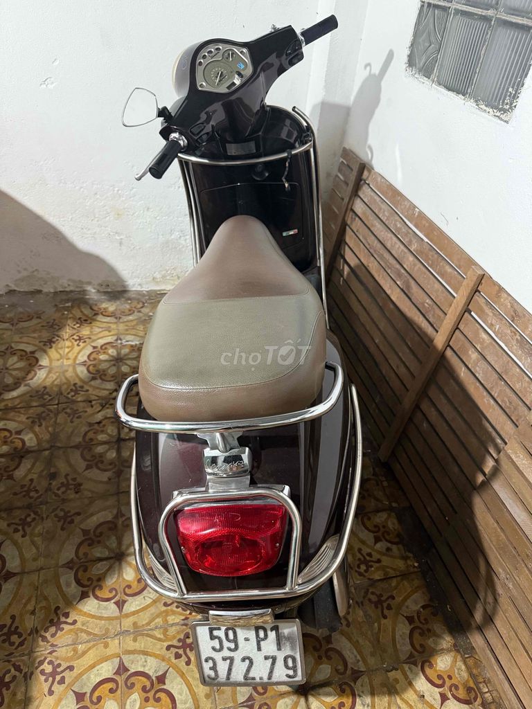 Xe tay ga Vespa S 125ie 2011 màu nâu. Mua bán Xe máy tại Quận Tân Bình Tp Hồ Chí Minh được đăng bởi Quyên phạm hình 2