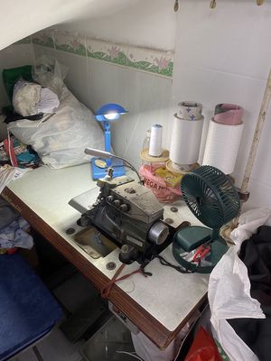 Cần bán máy vắt sổ. Mua bán Đồ chuyên dụng, Giống nuôi trồng tại Quận 12 Tp Hồ Chí Minh được đăng bởi Trường Công