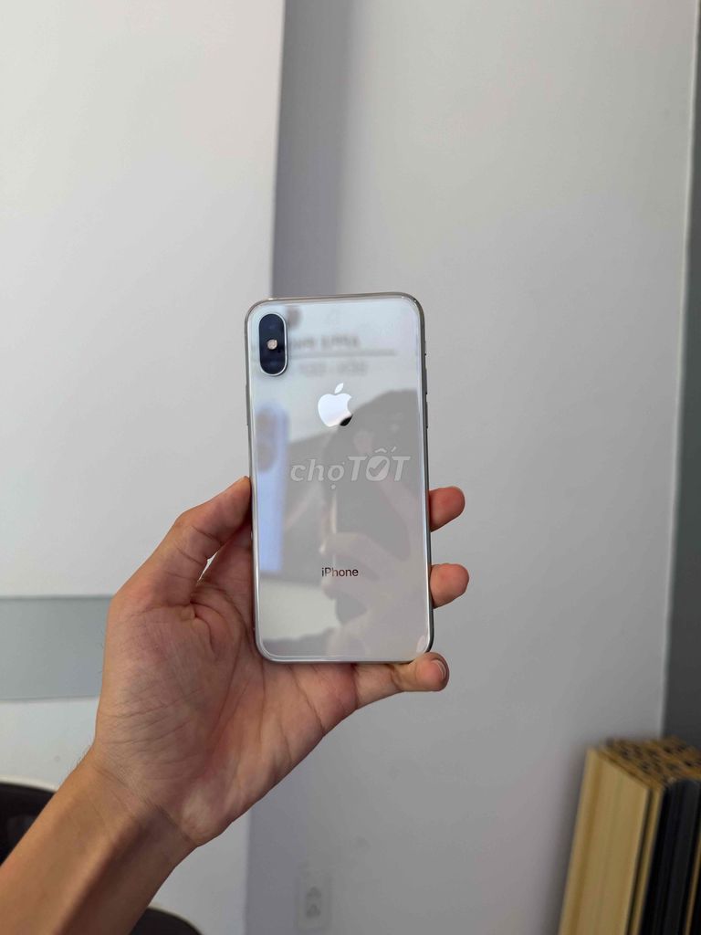 Apple iPhone Xs 256GB Bạc 100%. Mua bán Điện thoại tại Quận Lê Chân Hải Phòng được đăng bởi Nghiêm Thượng Mobile hình 1