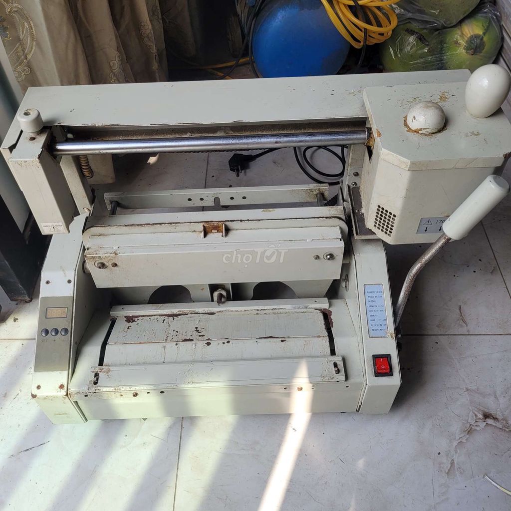 Máy ép nhiệt gáy sách đã qua sử dụng. Mua bán Đồ dùng văn phòng tại Huyện Bình Chánh Tp Hồ Chí Minh được đăng bởi Minhkhoa  hình 1