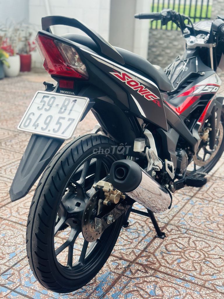 Sonic zin odo 18k km, đẹp như mới. Mua bán Xe máy tại Thị xã Phú Mỹ Bà Rịa - Vũng Tàu được đăng bởi Hoàng nam phú mỹ hình 3