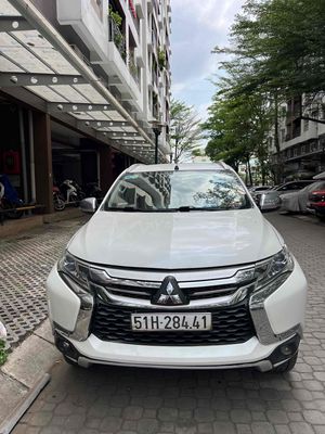 Mitsubishi Pajero Sport 2019 Trắng