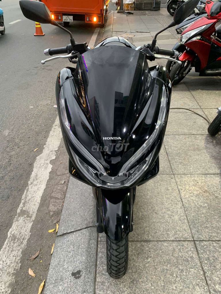 Honda PCX 125 2020 Черный Состояние 90%