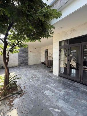 Rent · 4 bd · 180 м² · Quận Tân Phú, ул. Đường Tân Sơn Nhì