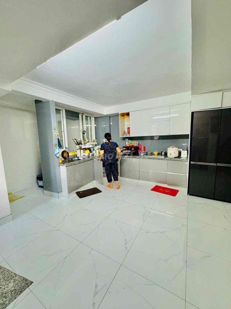 C. Thuê nhà NGUYỄN VĂN CÔNG- 80m2-2PN- GẦN CC HÀ ĐÔ