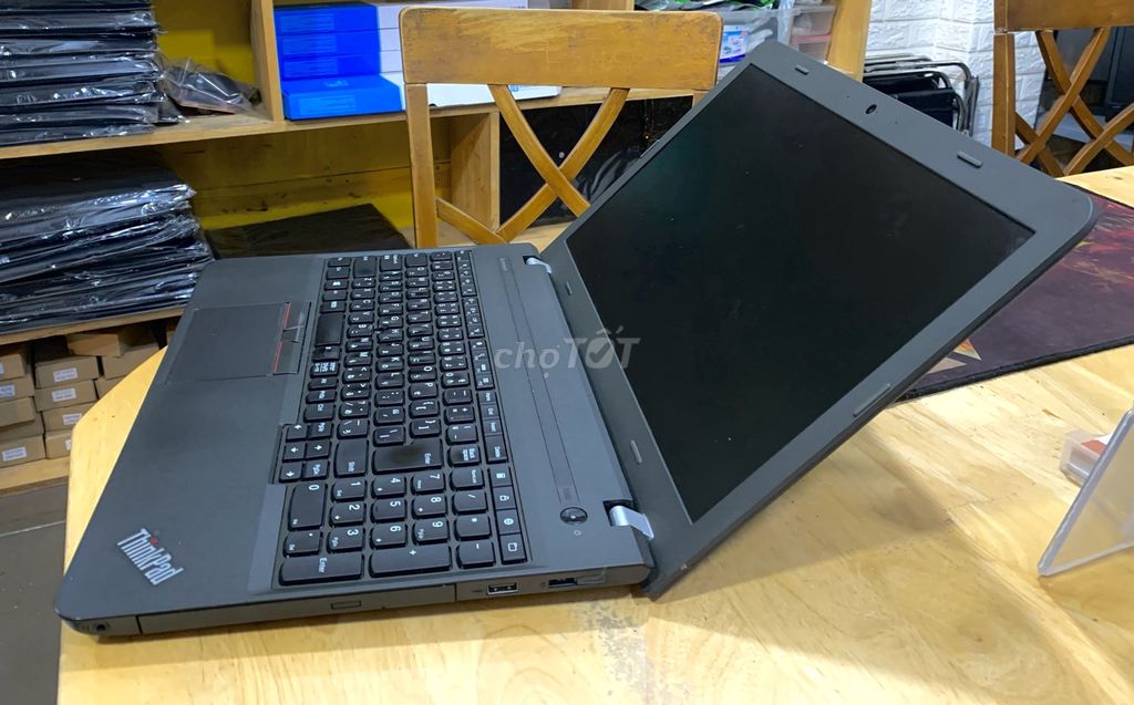 Lenovo Thinkpad E550 Core i3-4005U Ram 8G SSD 128G