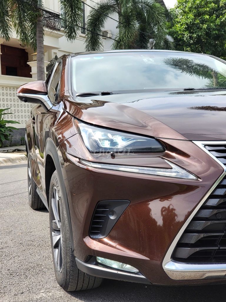 Gia đình ít sử dụng Lexus Nx300 nhập Nhật Full. Mua bán Ô tô tại Quận Gò Vấp Tp Hồ Chí Minh được đăng bởi Mss Ngọc hình 11