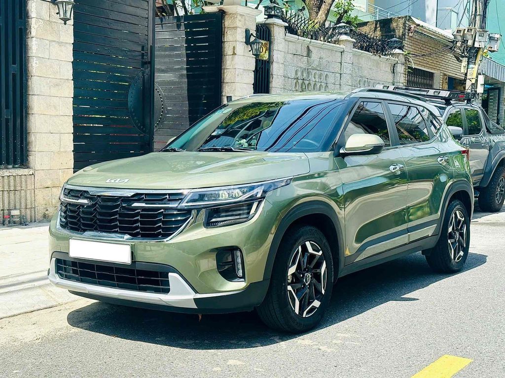 Kia Seltos 2024 Luxury 1.5 AT - 16000 km. Mua bán Ô tô tại Quận Hải Châu Đà Nẵng được đăng bởi Lê kha hình 3