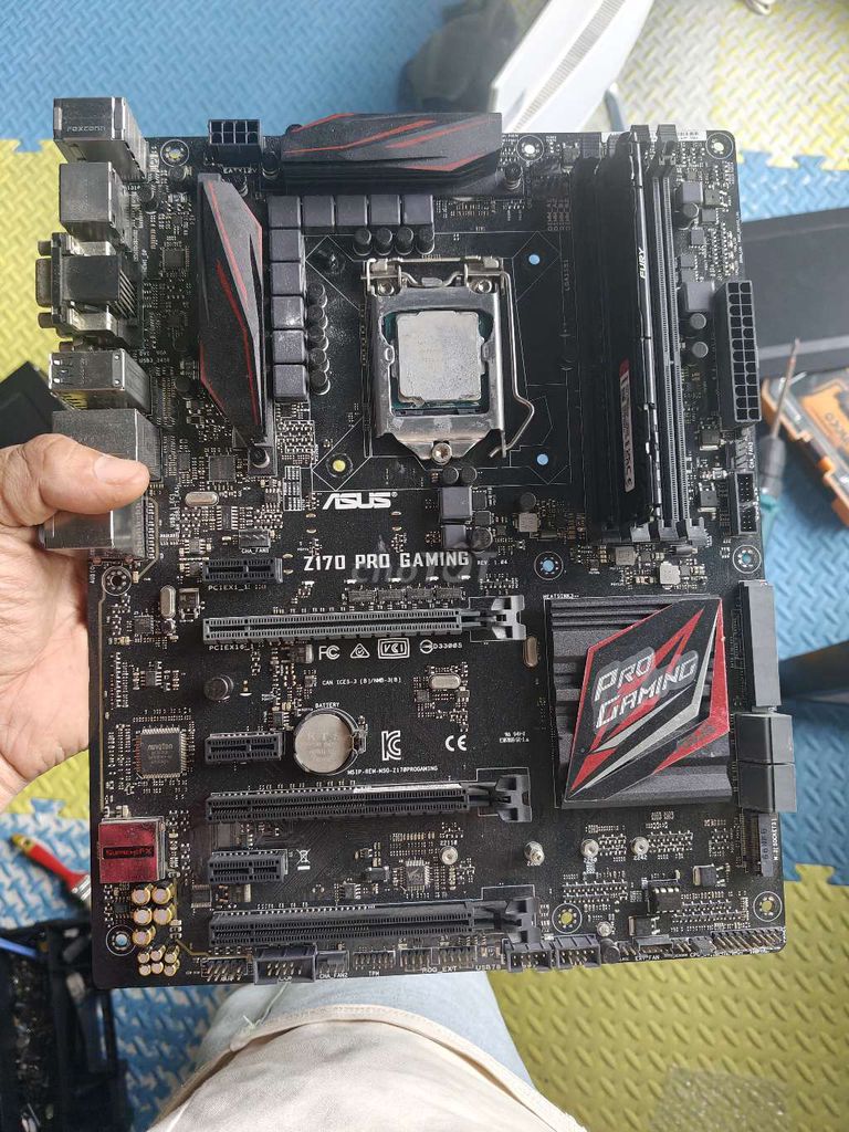 Dọn nhà bán linh kiện lẻ tẻ. Mua bán Linh kiện (RAM, Card...) tại Quận 8 Tp Hồ Chí Minh được đăng bởi Nhan Mai hình 1