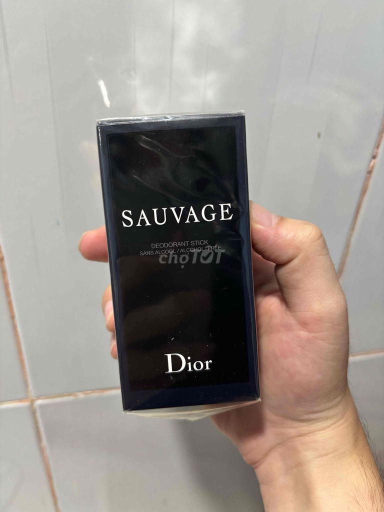 Dior Sauvage Lăn khử mùi Nam 75ml. Mua bán Nước hoa tại Quận 12 Tp Hồ Chí Minh được đăng bởi Thanh Dat Journey  hình 1