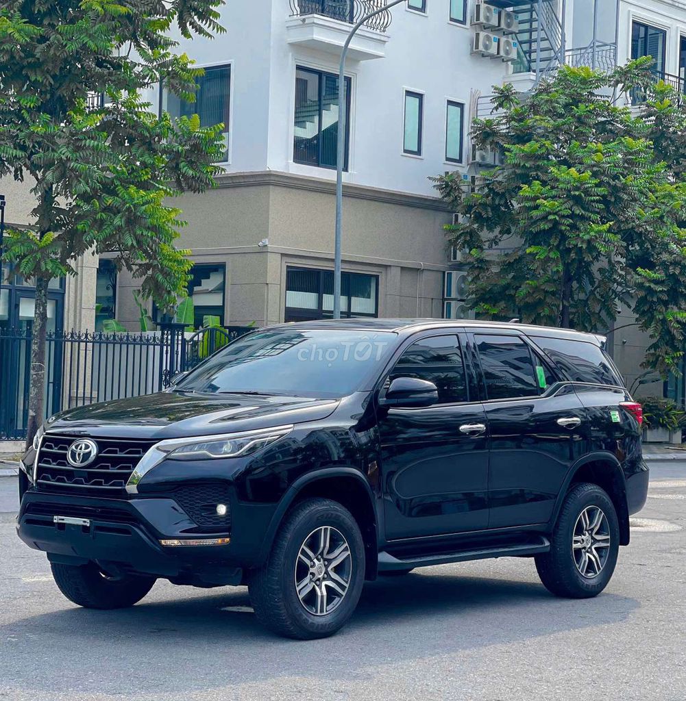 Toyota Fortuner 2.4L 4x2 AT 2024- 27000 km. Mua bán Ô tô tại Quận Long Biên Hà Nội được đăng bởi Trường AN NAM AUTO hình 2
