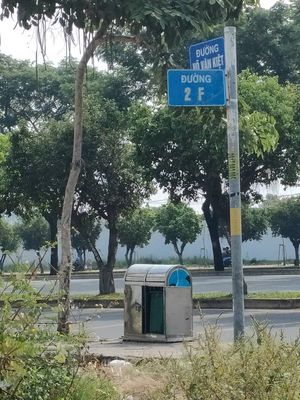 bán lô đất 72m2 giá rẻ 4.8 tỷ sổ hồng đủ xd 3 lâu, hẻm xe hơi ngayUBND. Mua bán đất tại Quận Bình Tân Tp Hồ Chí Minh được đăng bởi Mây Xanh