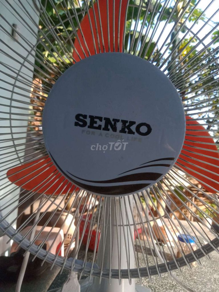 Quạt điện SENKO Trắng, cam. Mua bán Quạt tại Huyện Củ Chi Tp Hồ Chí Minh được đăng bởi Trần hiền 1977 hình 1