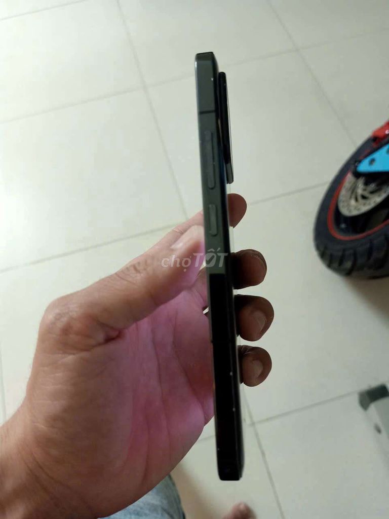 Xiaomi Mi 13 256GB Đen Đã sử dụng. Mua bán Điện thoại tại Thành phố Phú Quốc Kiên Giang được đăng bởi Vu Anh Tran hình 1