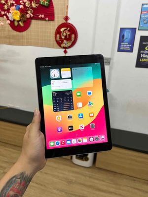iPad Gen 6 Sx 2019 4G Wifi 32G Zin All Nguyên Bản. Mua bán Máy tính bảng tại Quận Đống Đa Hà Nội được đăng bởi Trung Kiên Trả Góp Bao Nợ Xấu