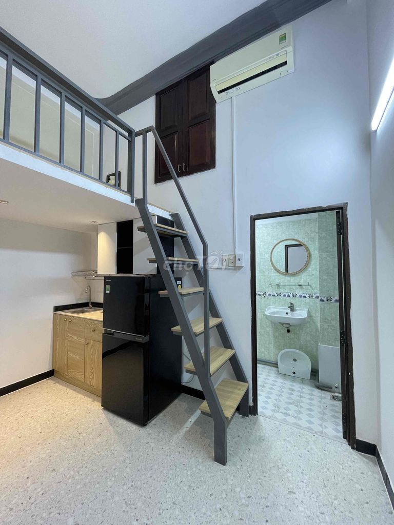 căn hộ mini duplex cao 1,6m  gần sân bay. Cho thuê căn hộ/chung cư tại Quận Tân Bình Tp Hồ Chí Minh được đăng bởi HoanTran hình 1